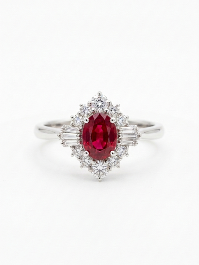 Anello con con rubino e diamanti – RECARLO